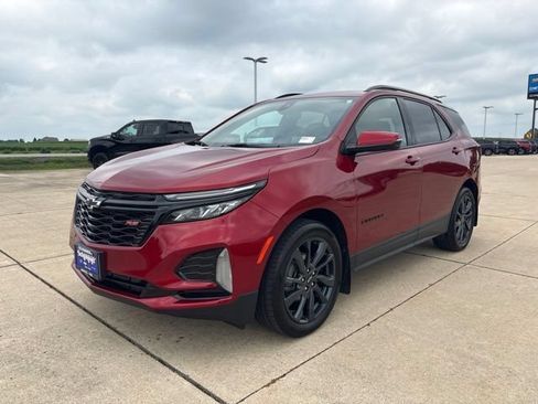 Used 2024 Chevrolet Equinox RS FWD image 5