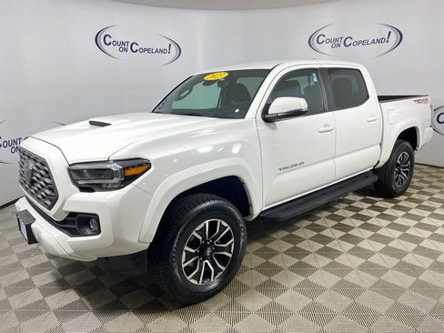 Certified 2023 Toyota Tacoma TRD Sport w/ Technology Package image 3