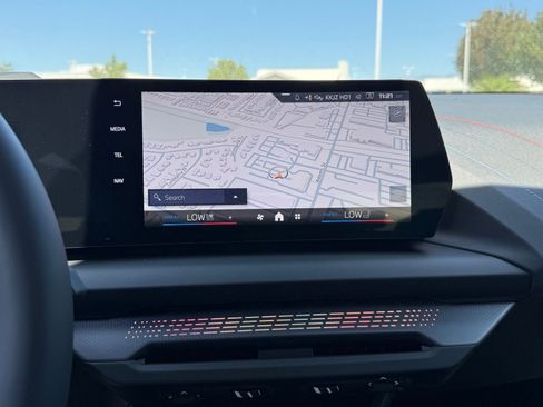 New 2026 BMW M235i xDrive w/ Technology Package AWD/4WD image 25