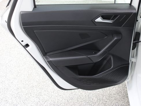 Used 2020 Volkswagen Jetta R-Line w/ R-Line Cold Weather Package FWD image 27