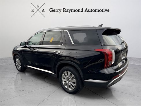 Used 2024 Hyundai Palisade SEL image 4