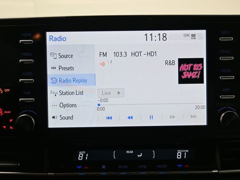 Certified 2024 Toyota Sienna XSE w/ XSE Plus Package image 22
