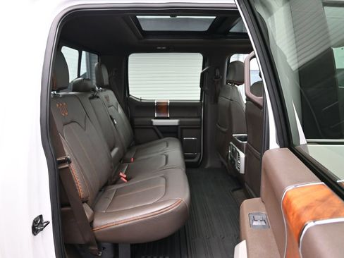 Used 2017 Ford F350 King Ranch w/ King Ranch Ultimate Package AWD/4WD image 12