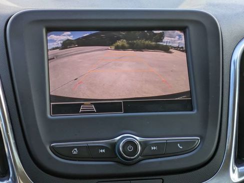 Used 2024 Chevrolet Equinox LS w/ LS Convenience Package FWD image 22