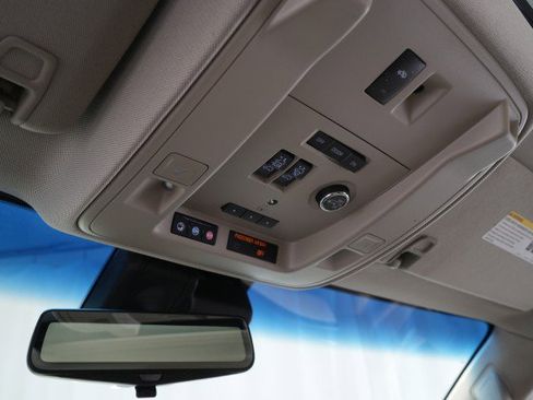 Used 2020 Cadillac Escalade Luxury image 48