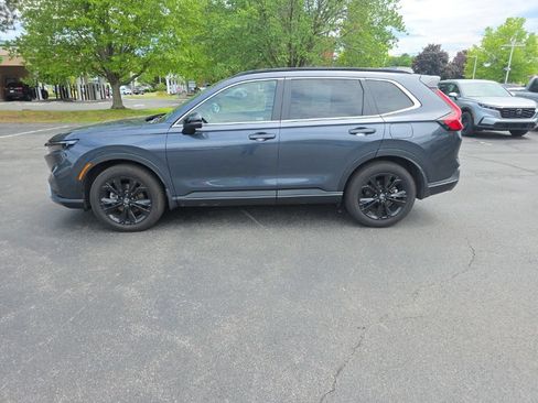 Used 2024 Honda CR-V Sport Touring image 4