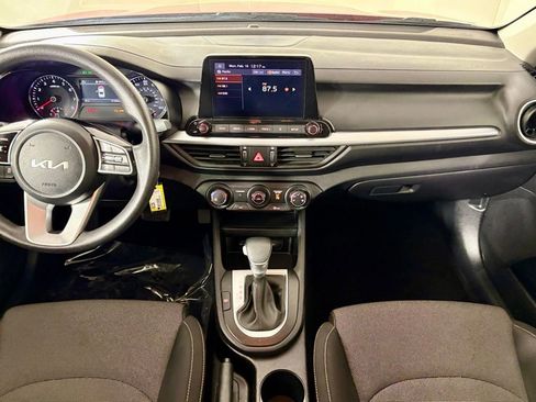 Used 2024 Kia Forte LXS image 32