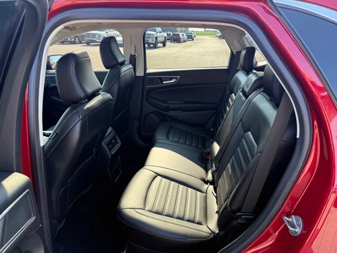 Used 2023 Ford Edge SEL w/ Convenience Package AWD/4WD image 8