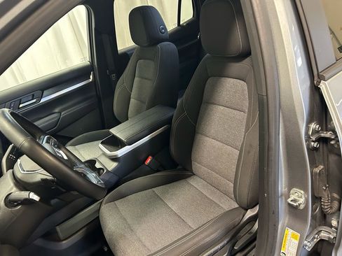 Used 2025 GMC Terrain Elevation image 8