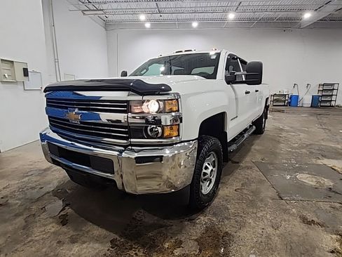 Used 2016 Chevrolet Silverado 2500 W/T w/ Snow Plow Prep Package AWD/4WD image 7