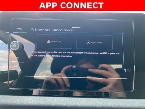 New 2025 Volkswagen Jetta Sport image 2