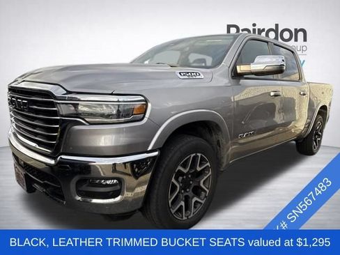 Used 2025 RAM 1500 Laramie AWD/4WD image 2