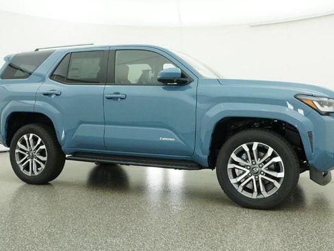 New 2026 Toyota 4Runner Limited AWD/4WD image 13