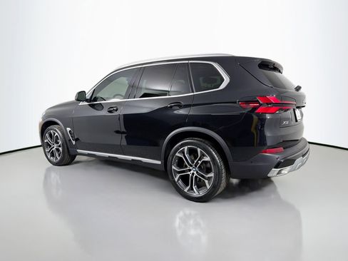 New 2026 BMW X5 sDrive40i w/ Climate Comfort Package image 7