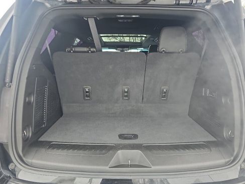 Used 2021 GMC Yukon SLT image 13