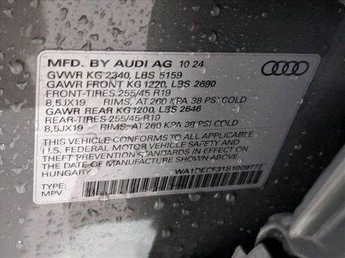 Certified 2025 Audi Q3 2.0T Premium image 24