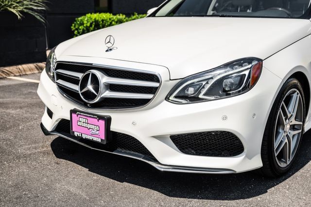 Used 2015 Mercedes-Benz E 350 4MATIC Wagon image 24