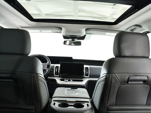 New 2026 Ford Expedition Max Active AWD/4WD image 17