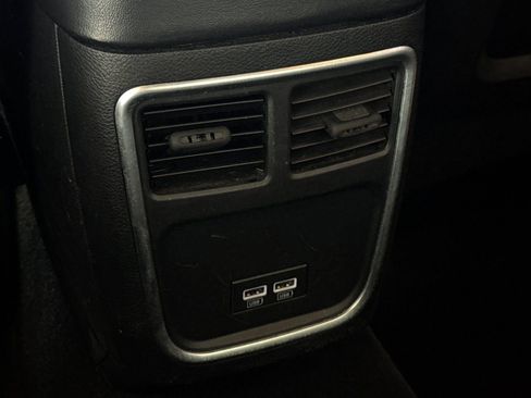 Used 2019 Dodge Charger Scat Pack RWD image 15