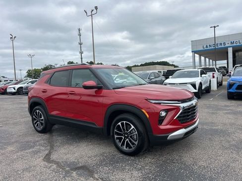 New 2026 Chevrolet TrailBlazer LT w/ Convenience Package image 1