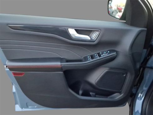 New 2026 Ford Escape ST-Line w/ Tech Pack #1 image 15