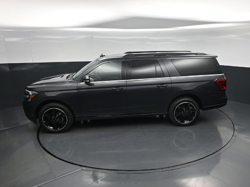 Used 2022 Ford Expedition Max Limited AWD/4WD image 42