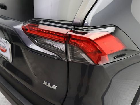 Used 2023 Toyota RAV4 XLE w/ Convenience Package image 9