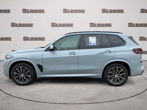 Used 2024 BMW X5 xDrive40i w/ M Sport Package AWD/4WD image 2
