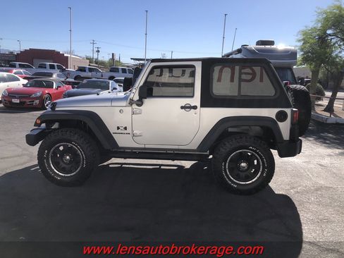Used 2009 Jeep Wrangler X image 5