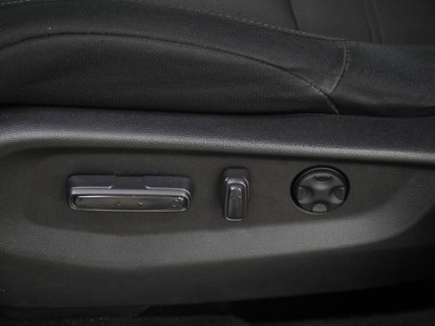 Used 2021 Honda CR-V EX image 22