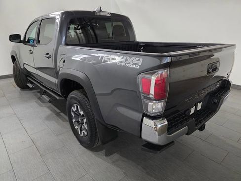 Used 2023 Toyota Tacoma TRD Off-Road image 3