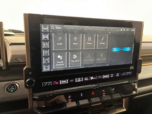 Used 2024 GMC Hummer EV 2X image 25