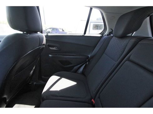 Used 2019 Chevrolet Trax LS w/ Tint and Cruise Package image 12