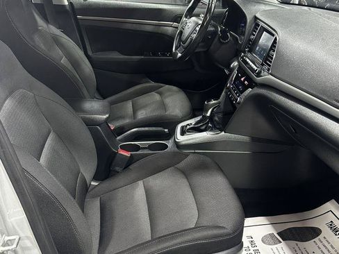 Used 2017 Hyundai Elantra Value Edition w/ Cargo Package FWD image 26