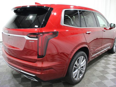 Certified 2025 Cadillac XT6 Premium Luxury w/ Platinum Package AWD/4WD image 36