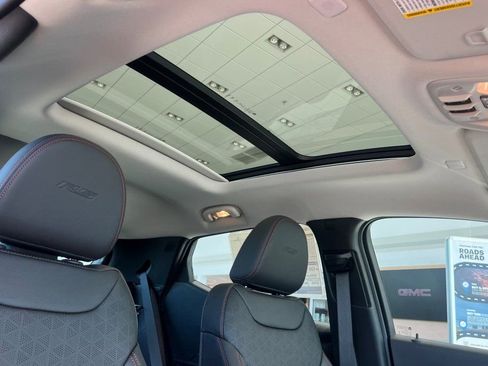 New 2027 Chevrolet Bolt RS FWD image 14