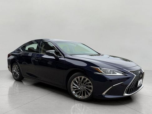 Used 2025 Lexus ES 300h w/ Accessory Package (Z1) FWD image 1