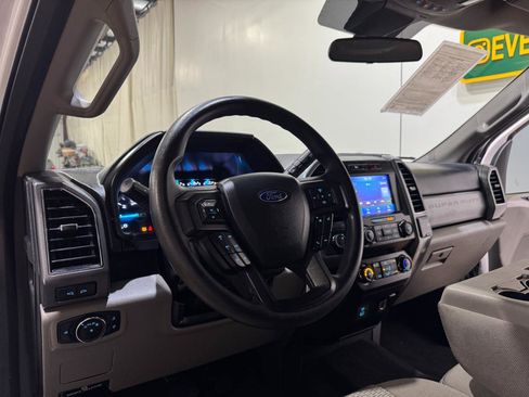 Used 2021 Ford F250 XLT AWD/4WD image 10