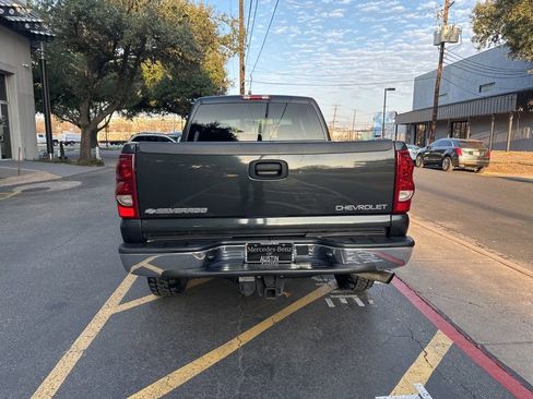 Used 2003 Chevrolet Silverado 2500 LT w/ Skid Plate Package image 6