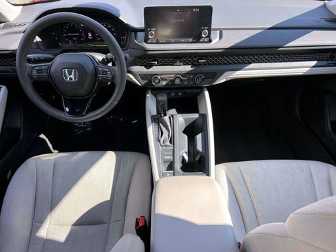Certified 2023 Honda Accord LX image 13