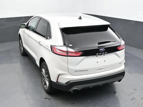 Used 2024 Ford Edge Titanium w/ Equipment Group 301A AWD/4WD image 34
