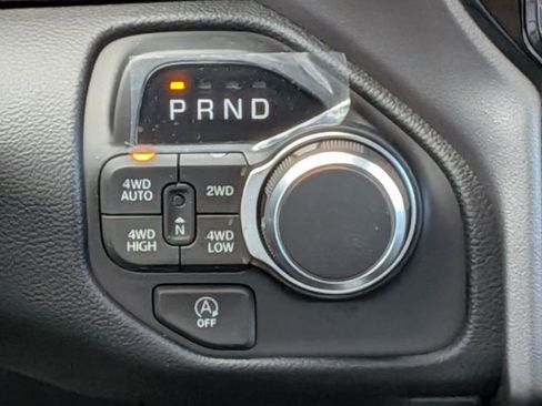 New 2026 RAM 1500 Big Horn AWD/4WD image 17