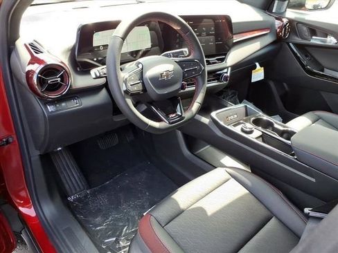 New 2026 Chevrolet Equinox RS w/ Safety and Technology Package FWD image 5