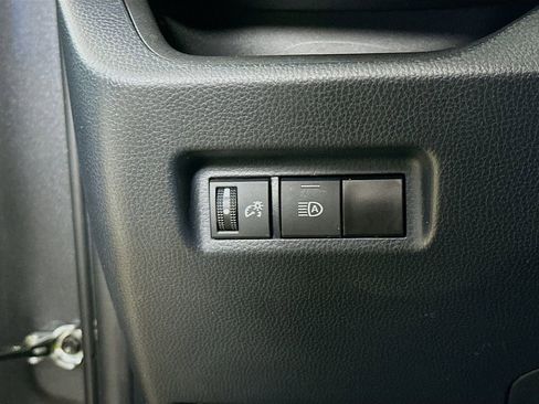 Used 2023 Toyota RAV4 XLE FWD image 12