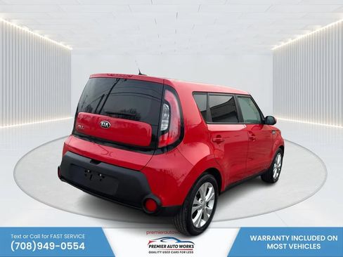 Used 2015 Kia Soul + FWD image 4
