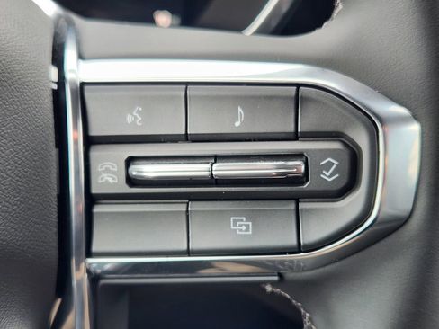 New 2026 GMC Canyon Elevation w/ Convenience Package image 19