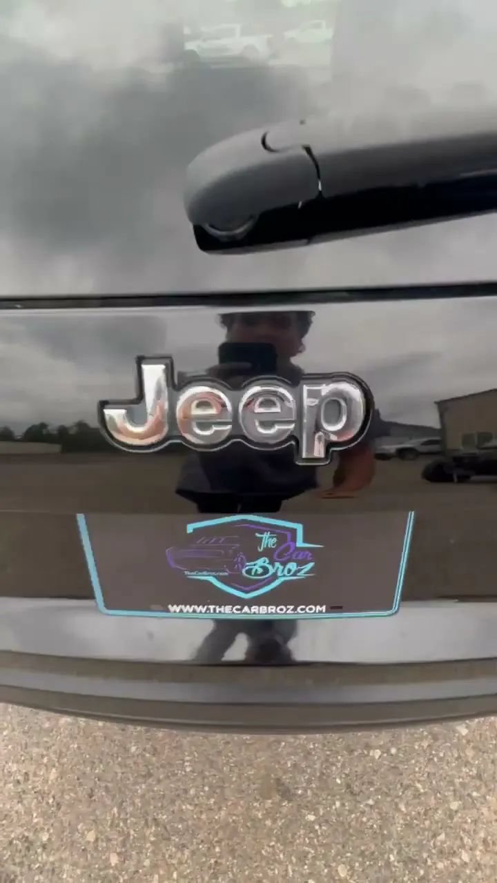 Used 2019 Jeep Cherokee Latitude Plus AWD/4WD image 59