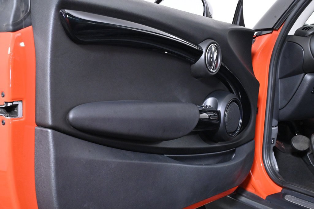 Used 2019 MINI Cooper S w/ Premium Package FWD image 30
