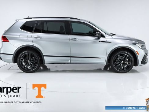 Used 2022 Volkswagen Tiguan SE R-Line FWD image 10