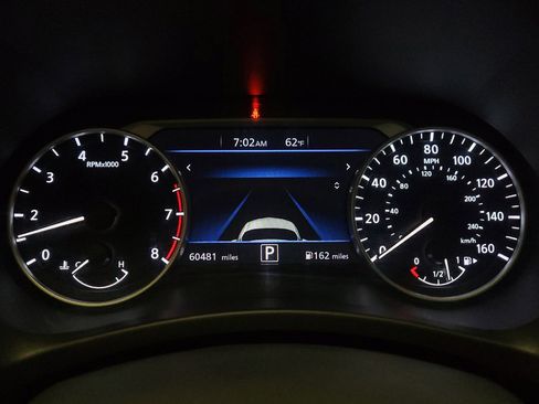 Used 2021 Nissan Sentra SV FWD image 23